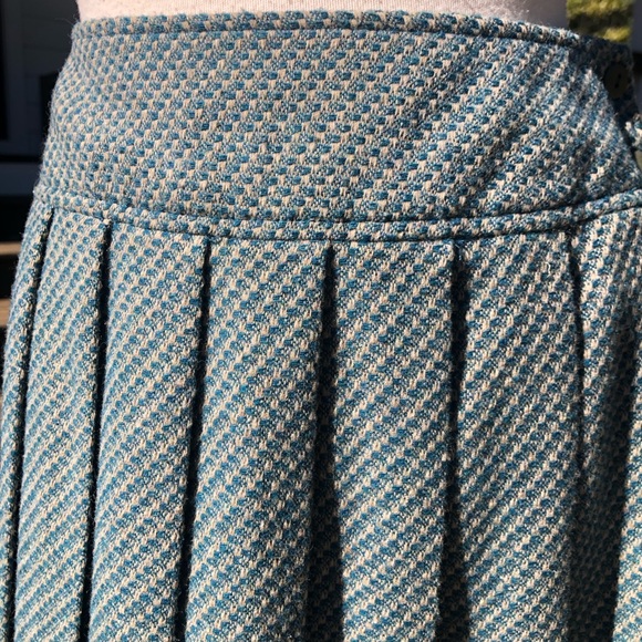 Vintage Waterville pleated skirt - Picture 5 of 9